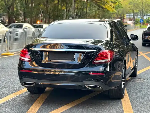 Mercedes-Benz E-Class 2018
