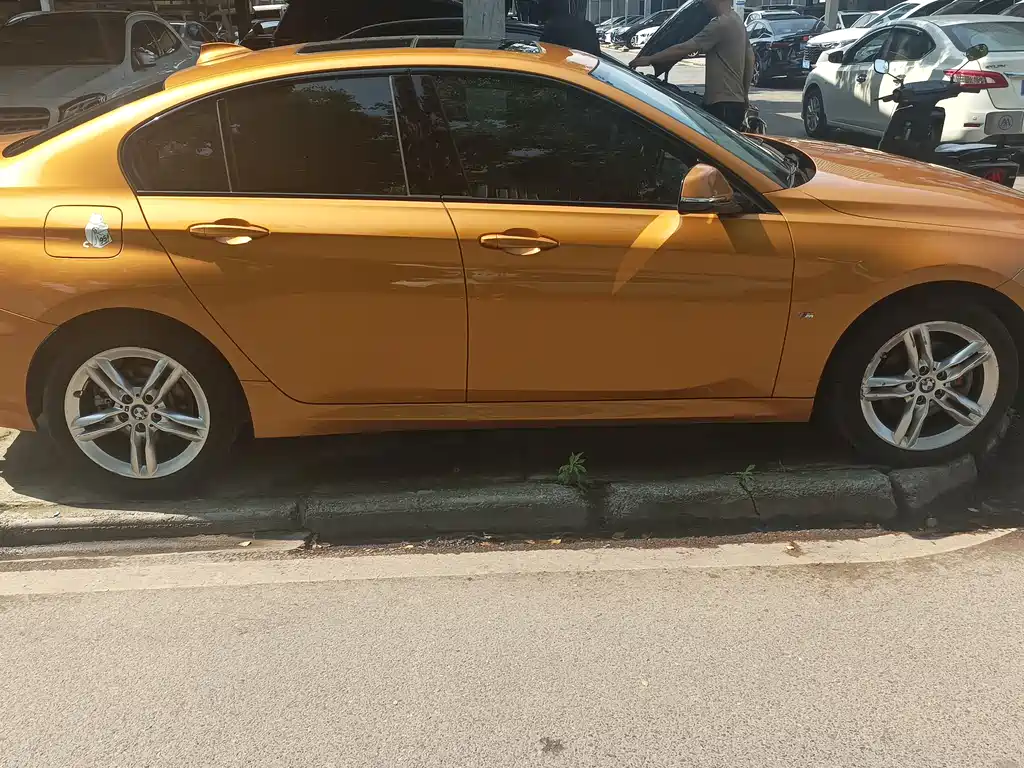 BMW 1 Series 2020 — фото 13