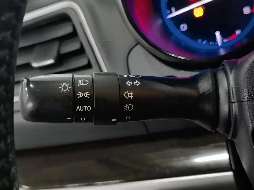 Subaru Outback 2015 — фото 21
