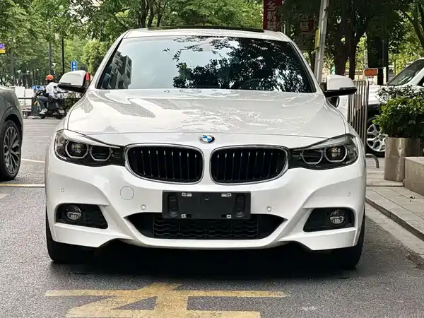 BMW 3 Series GT 2021