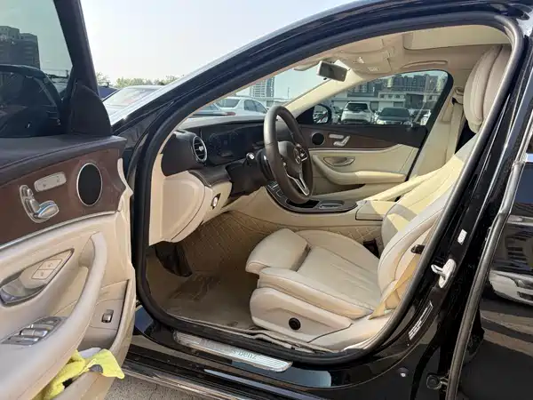 Mercedes-Benz E-Class 2020