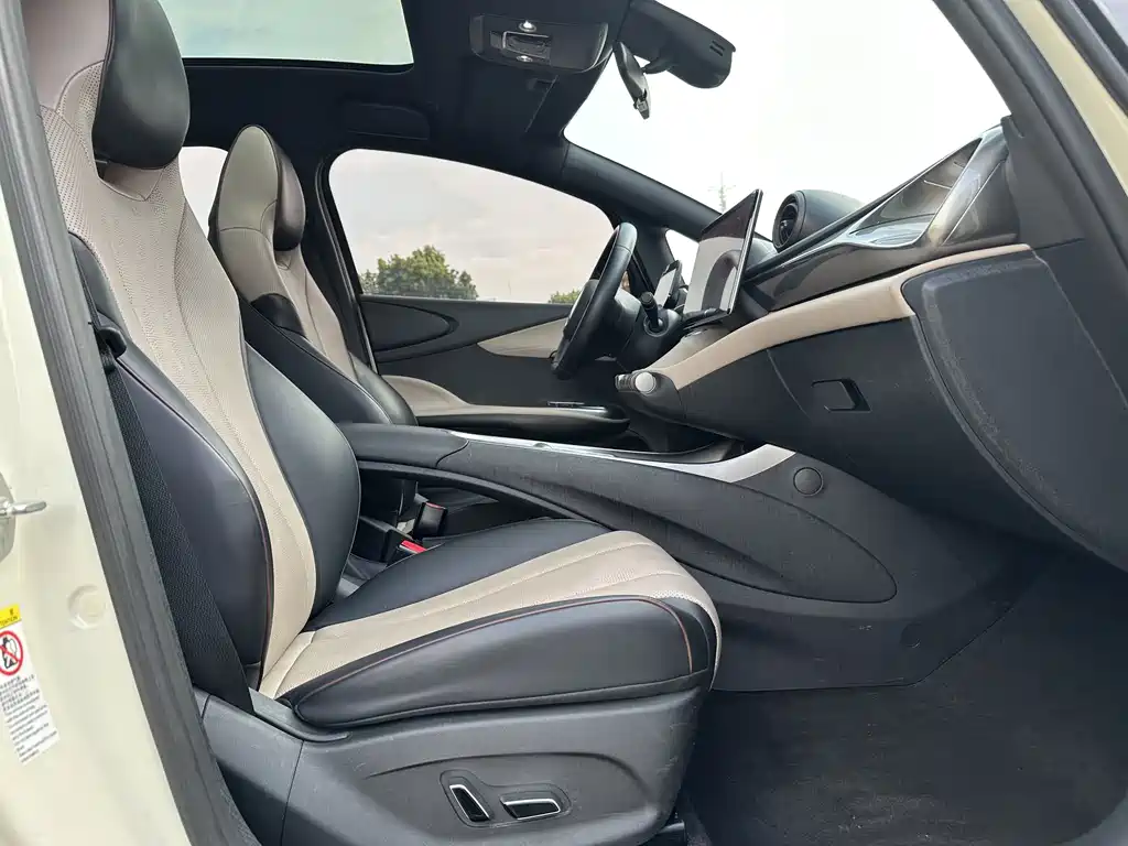 BYD Dolphin 2023 — фото 16