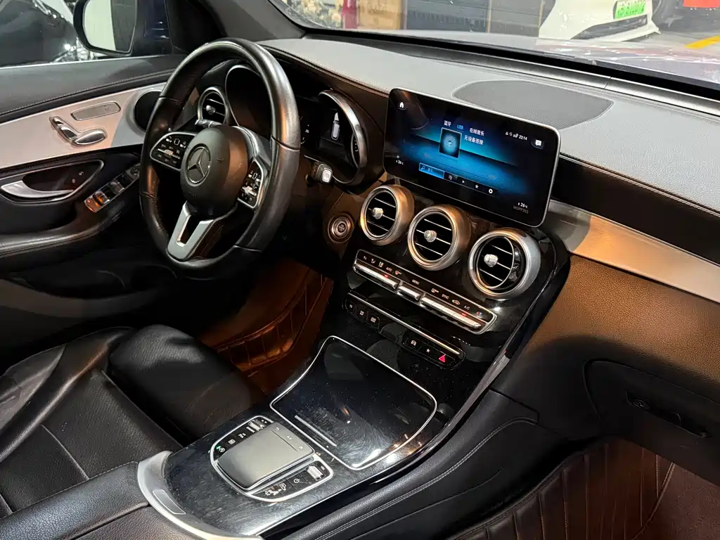 Mercedes-Benz GLC 2020 — фото 12