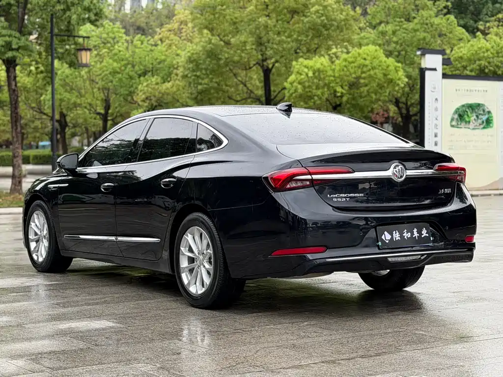 Buick LaCrosse 2022 — фото 21