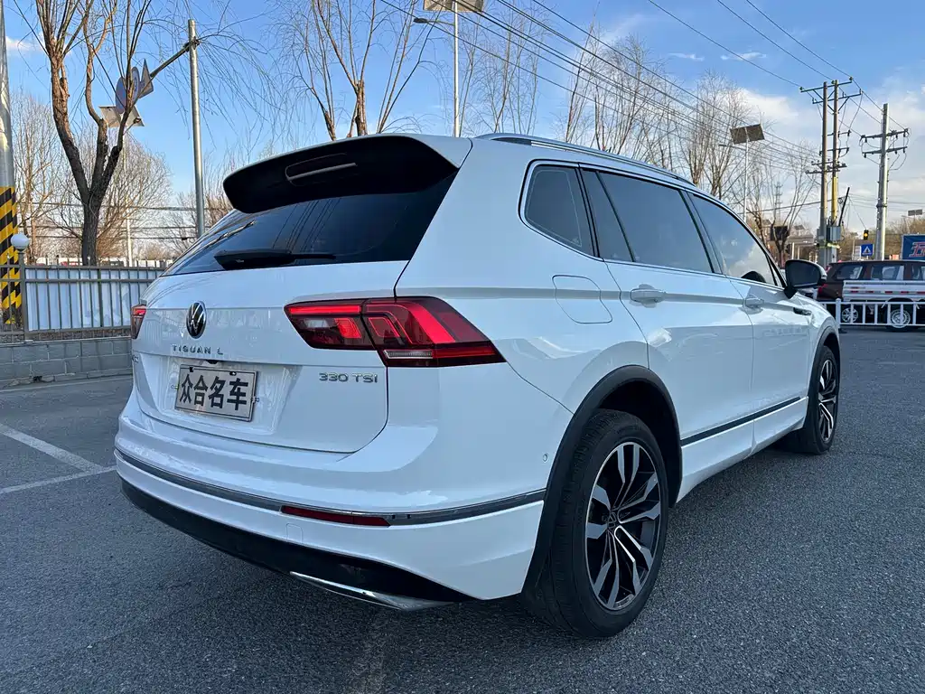 Volkswagen Tiguan L 2021 — фото 7