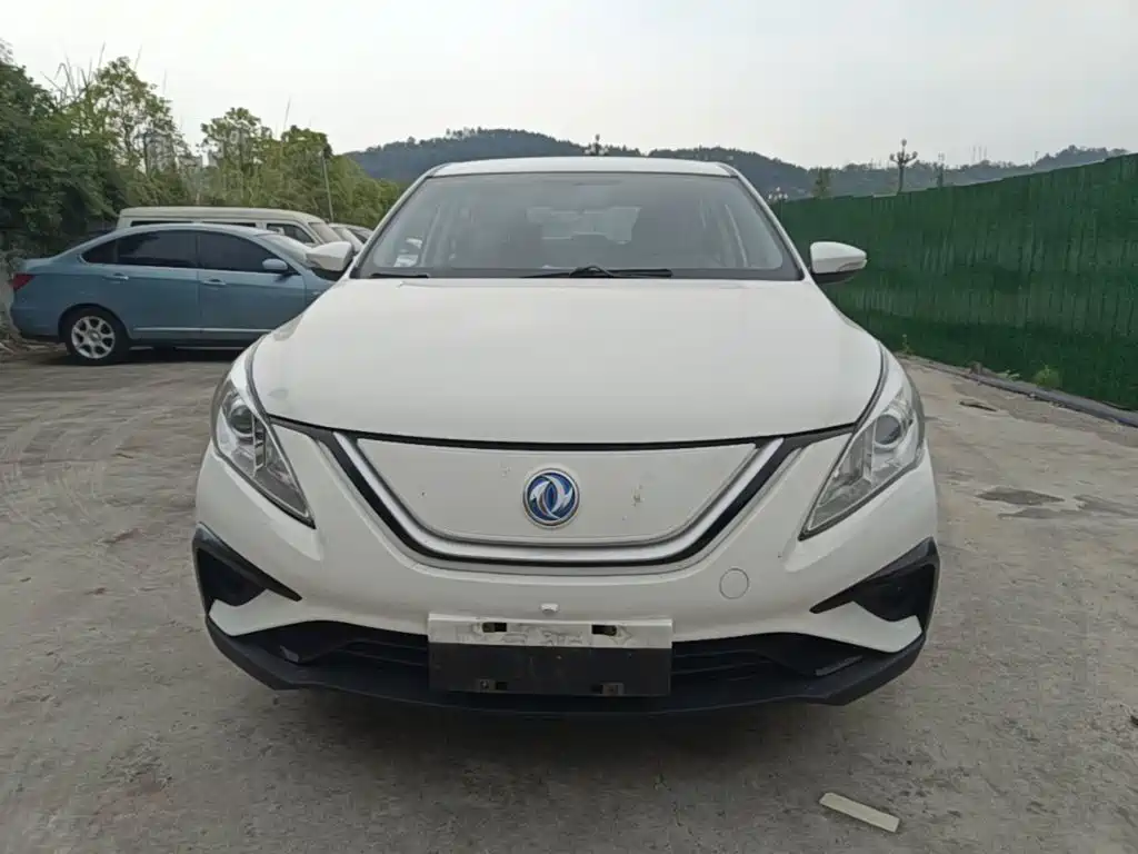 Fengxing S50EV 2021 — фото 3