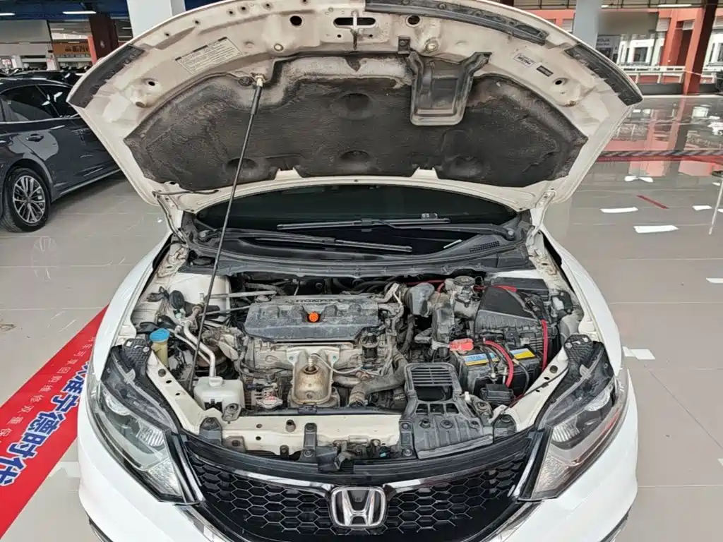 Honda Jade 2015 — фото 20