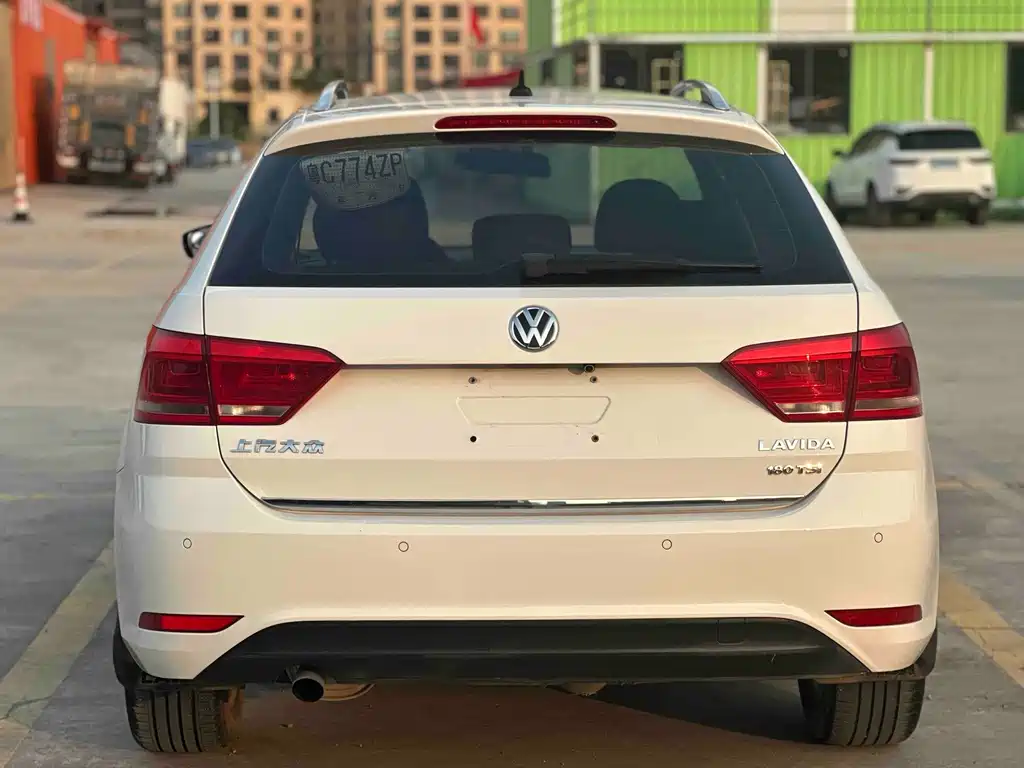 Volkswagen Gran Lavida 2017 — фото 15