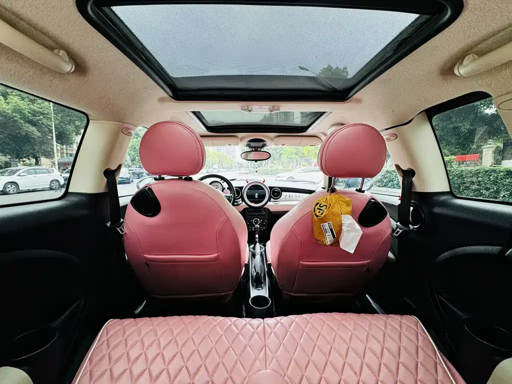 MINI Clubman 2012 — фото 15