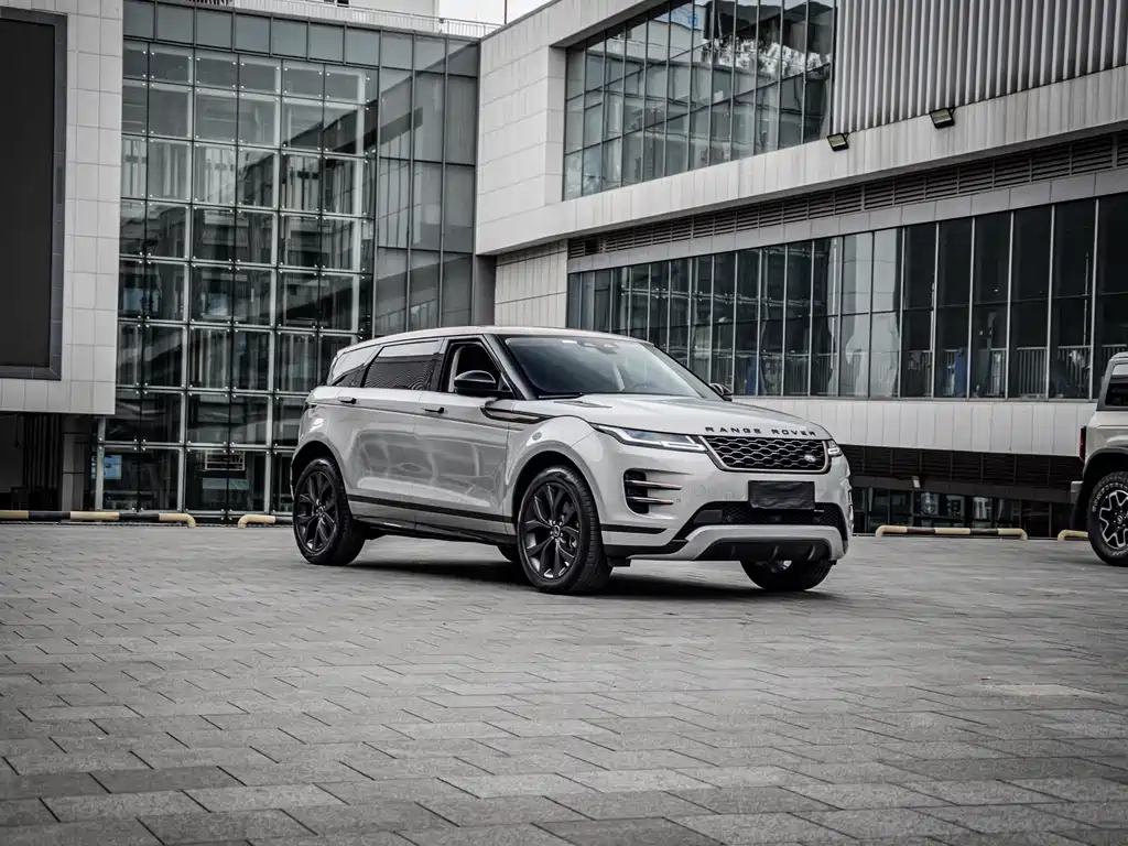 Land Rover Range Rover Evoque 2023 — фото 2
