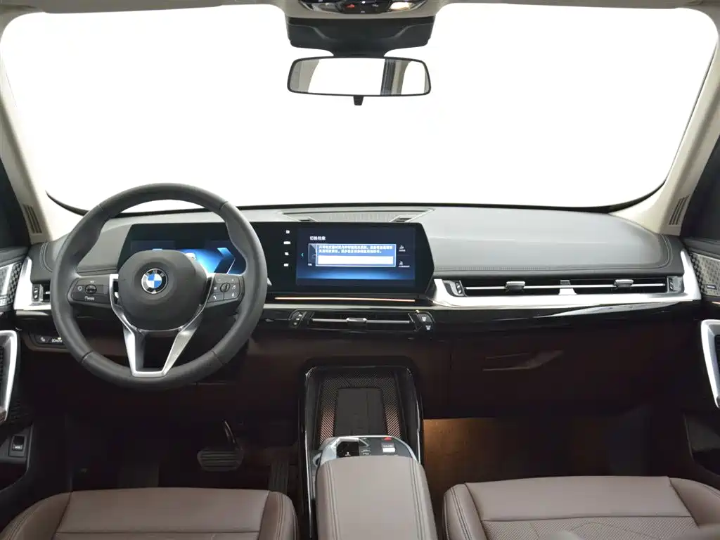 BMW X1 2024 — фото 8
