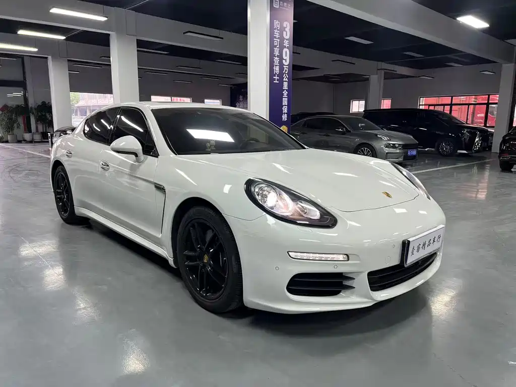 Porsche Panamera 2016 — фото 1
