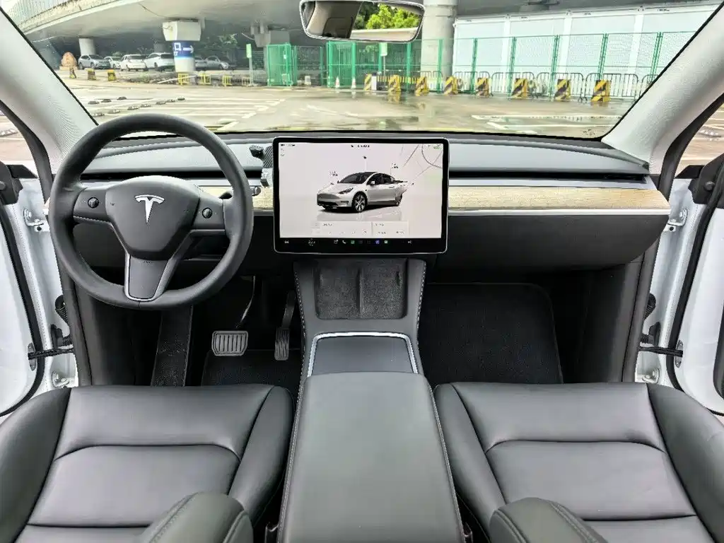 Tesla Model Y 2023 — фото 6