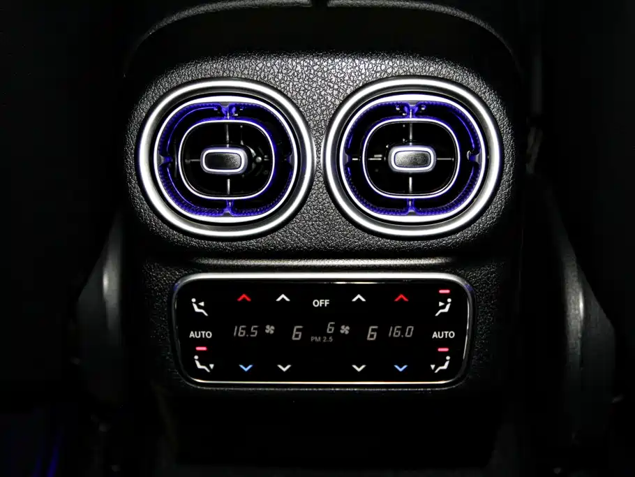 Mercedes-Benz GLC 2024 — фото 22