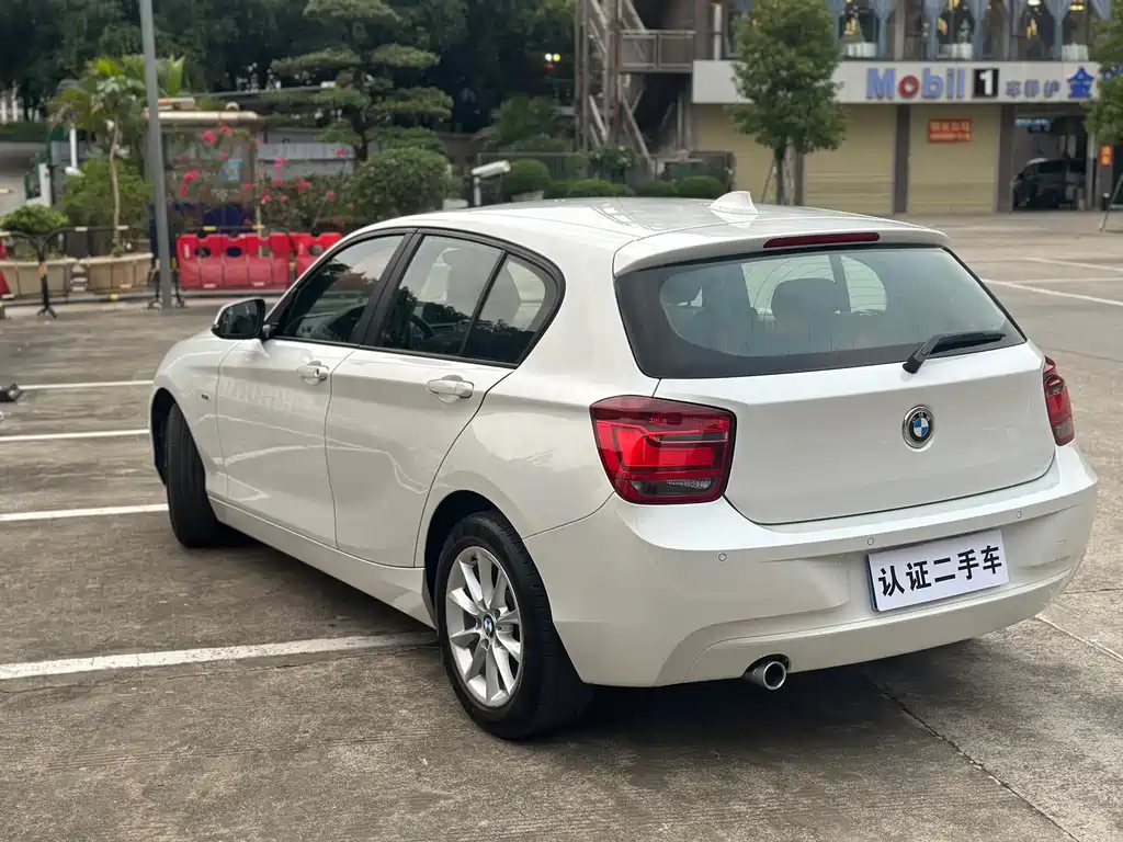 BMW 1 Series 2014 — фото 12
