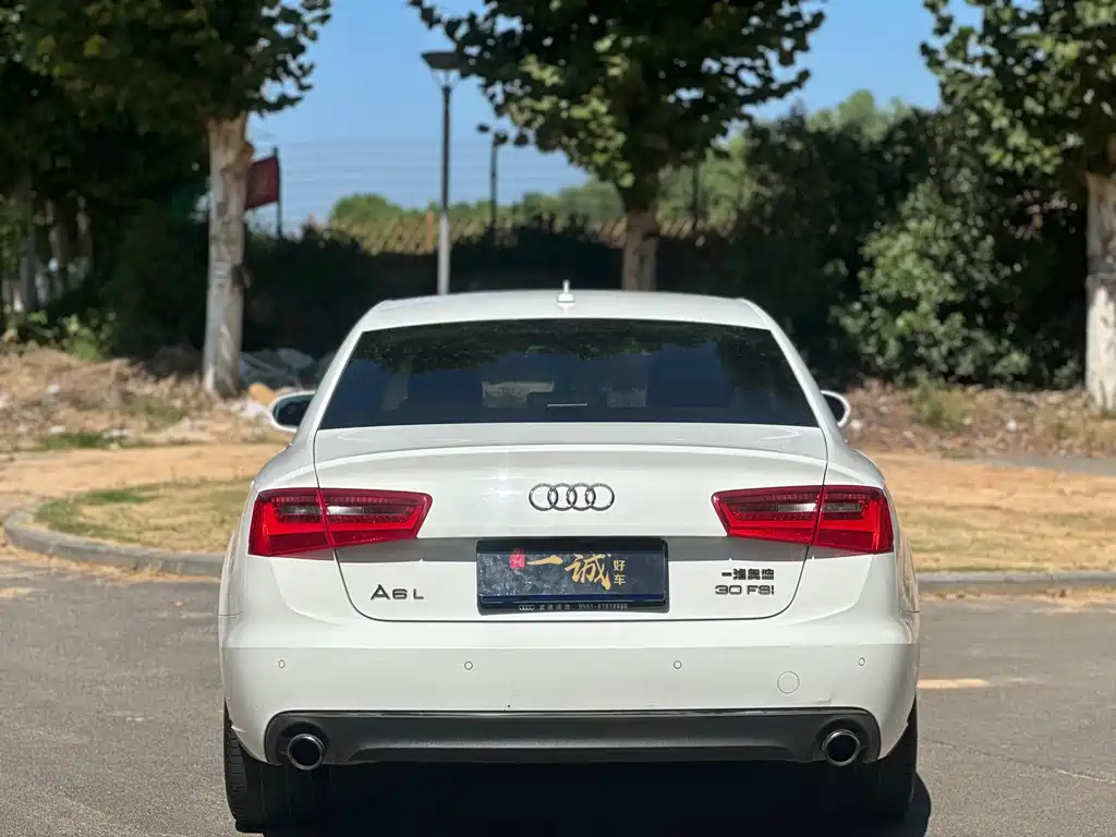 Audi A6L 2015 — фото 13