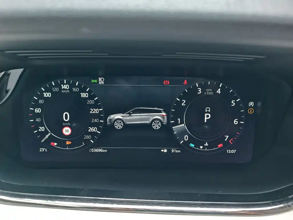 Land Rover Evoque 2022 — фото 17