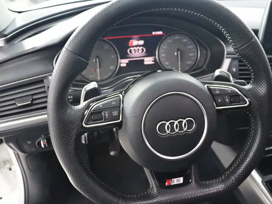 Audi A6L 2016 — фото 13