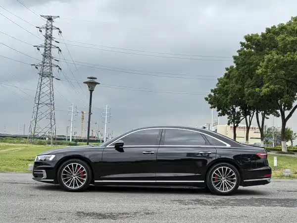 Audi A8 2019
