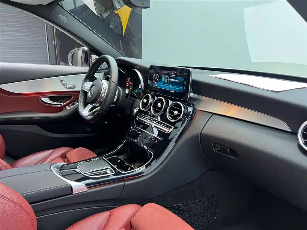 Mercedes-Benz C-Class 2019 — фото 22