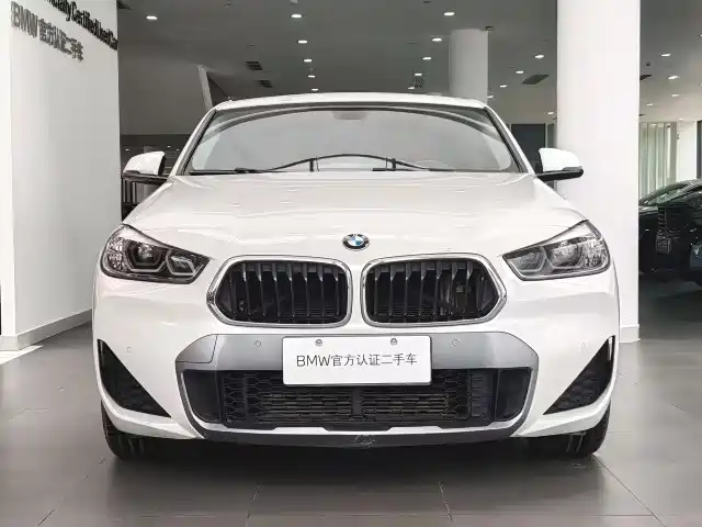 BMW X2 2021 — фото 2