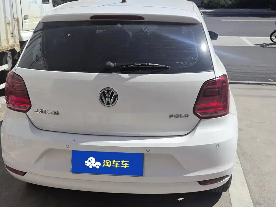 Volkswagen Polo 2016