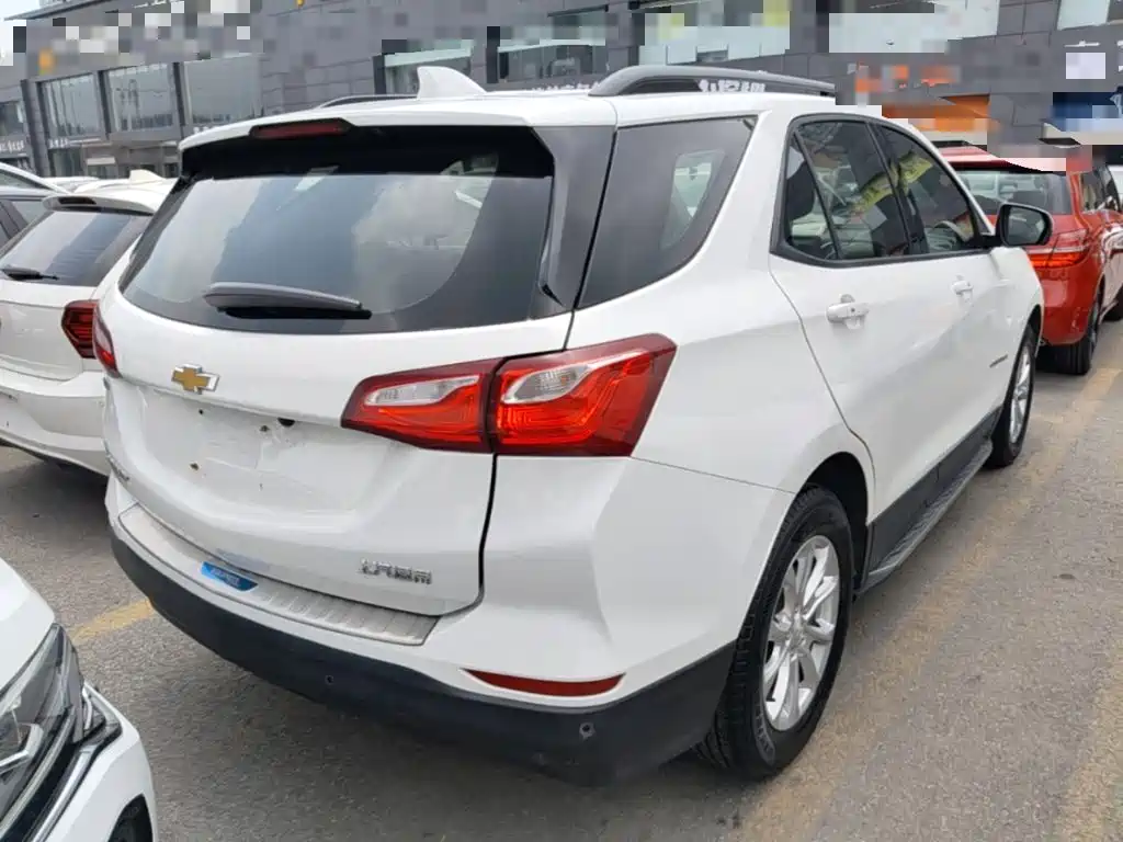 Chevrolet Equinox 2018 — фото 7