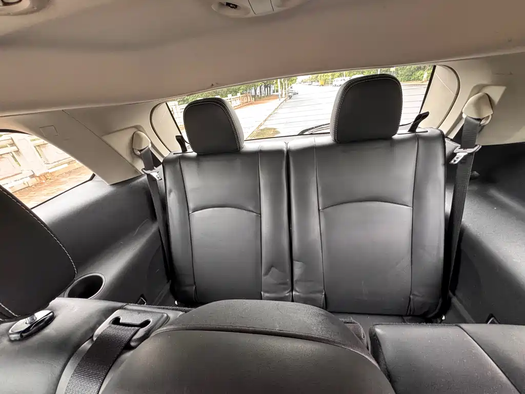 Dodge Journey 2015 — фото 9