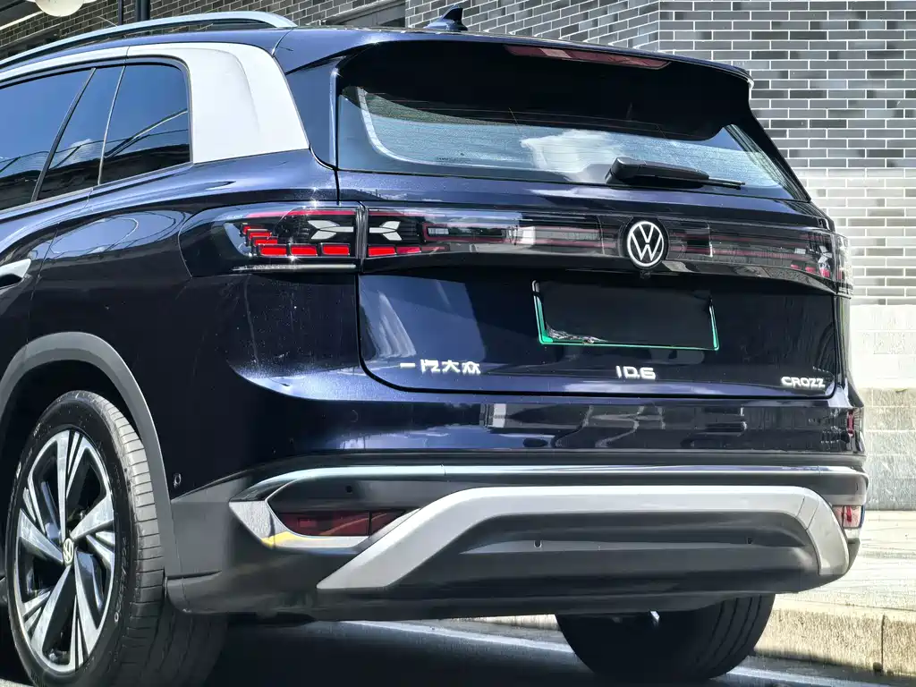 Volkswagen ID 6 CROZZ 2022 — фото 15
