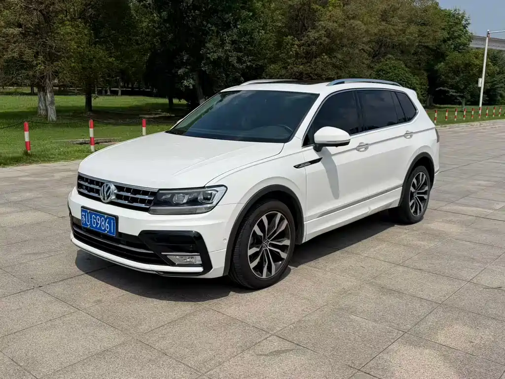 Volkswagen Tiguan L 2021