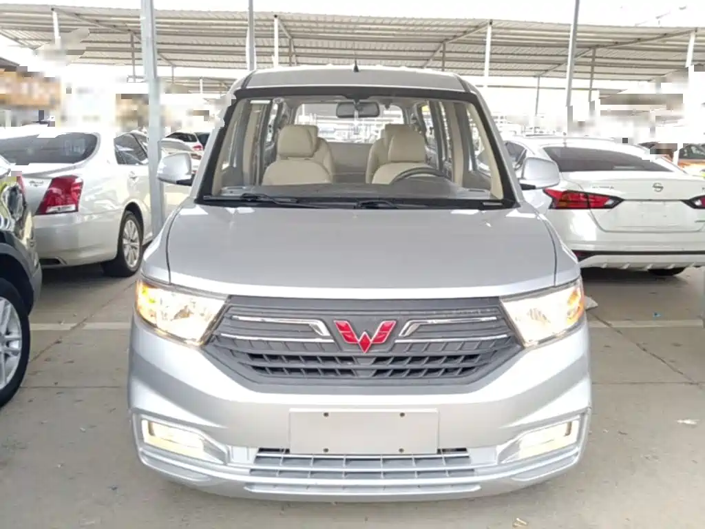 Wuling Hongguang V 2023