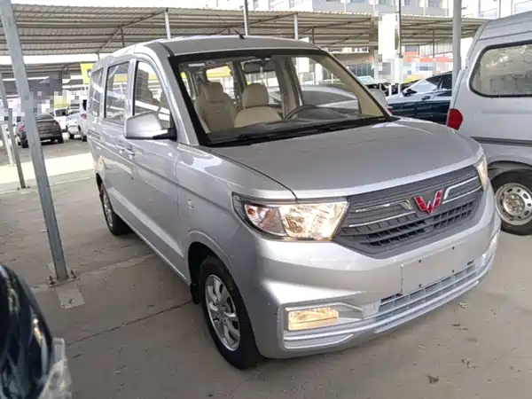 Wuling Hongguang V 2023