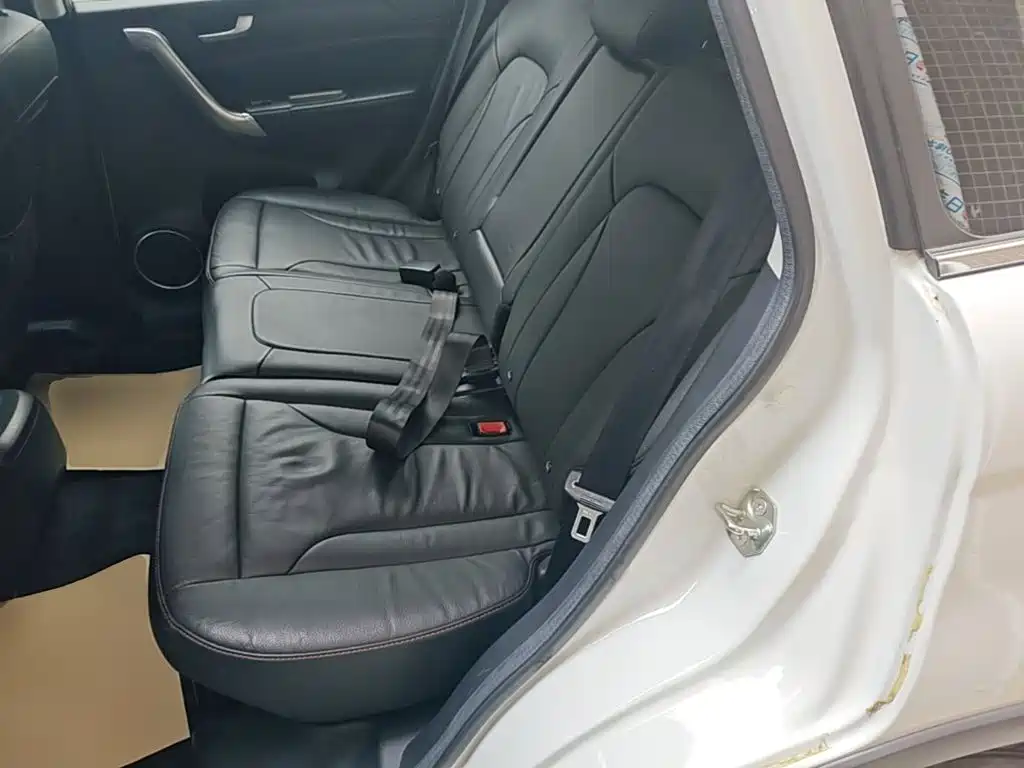 Haval H6 2015 — фото 17