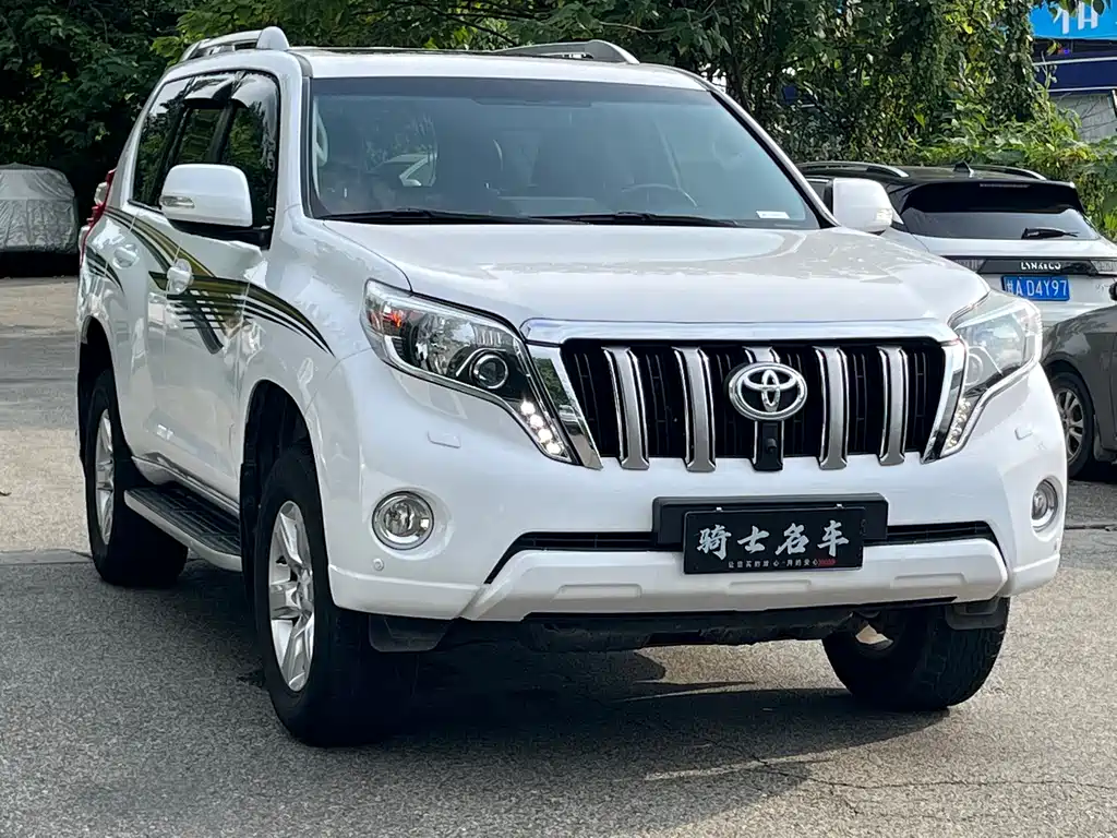 Toyota Prado 2018 — фото 2
