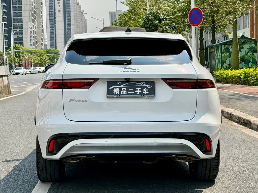 Jaguar F-PACE 2021 — фото 4