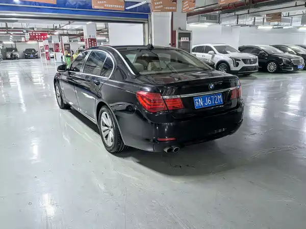 BMW 7 Series 2009