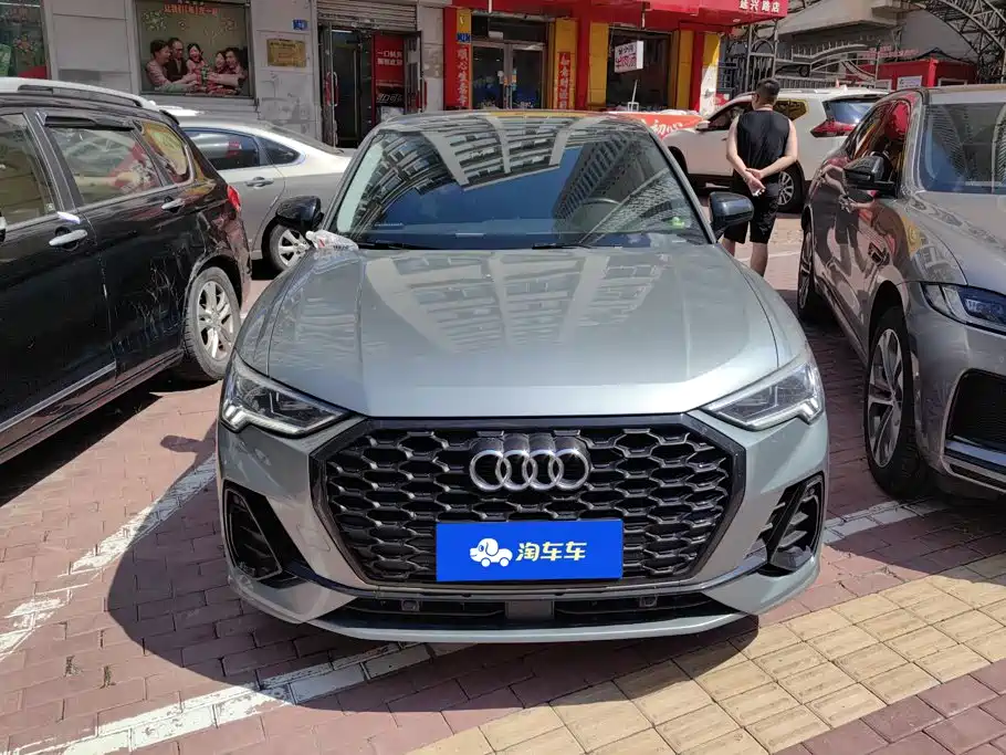Audi Q3 Sportback 2022 — фото 2