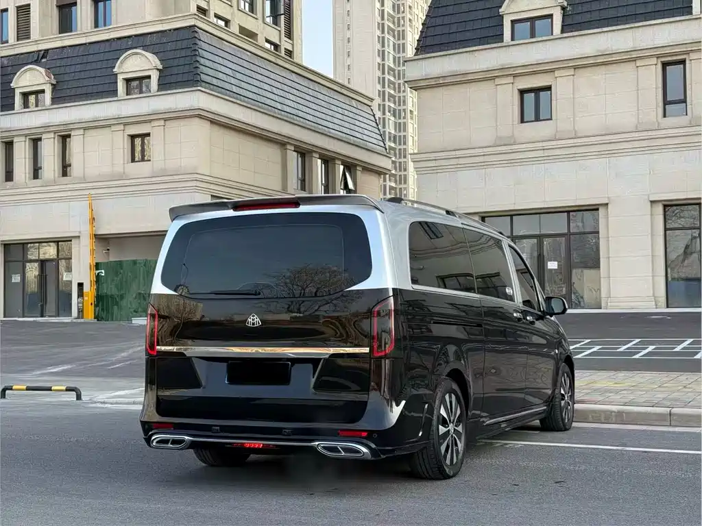 Mercedes-Benz Vito 2022 — фото 18