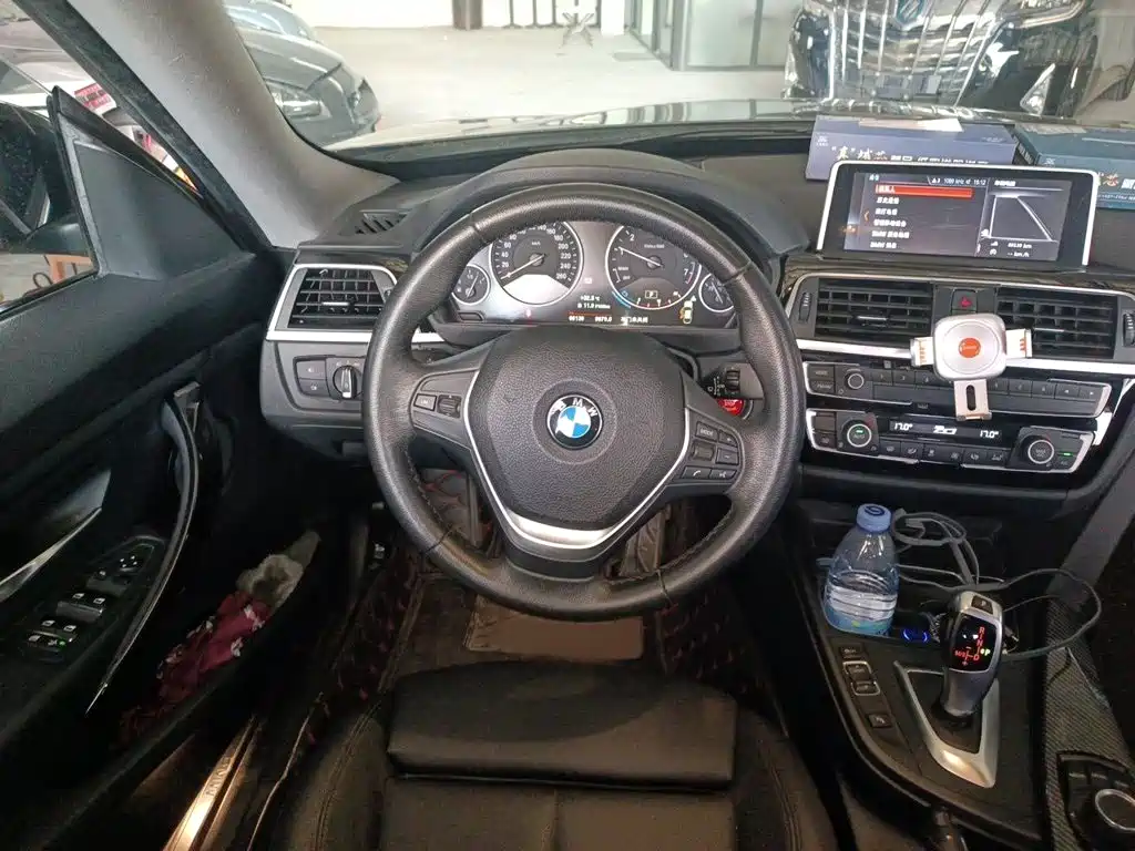 BMW 3 Series GT 2018 — фото 3