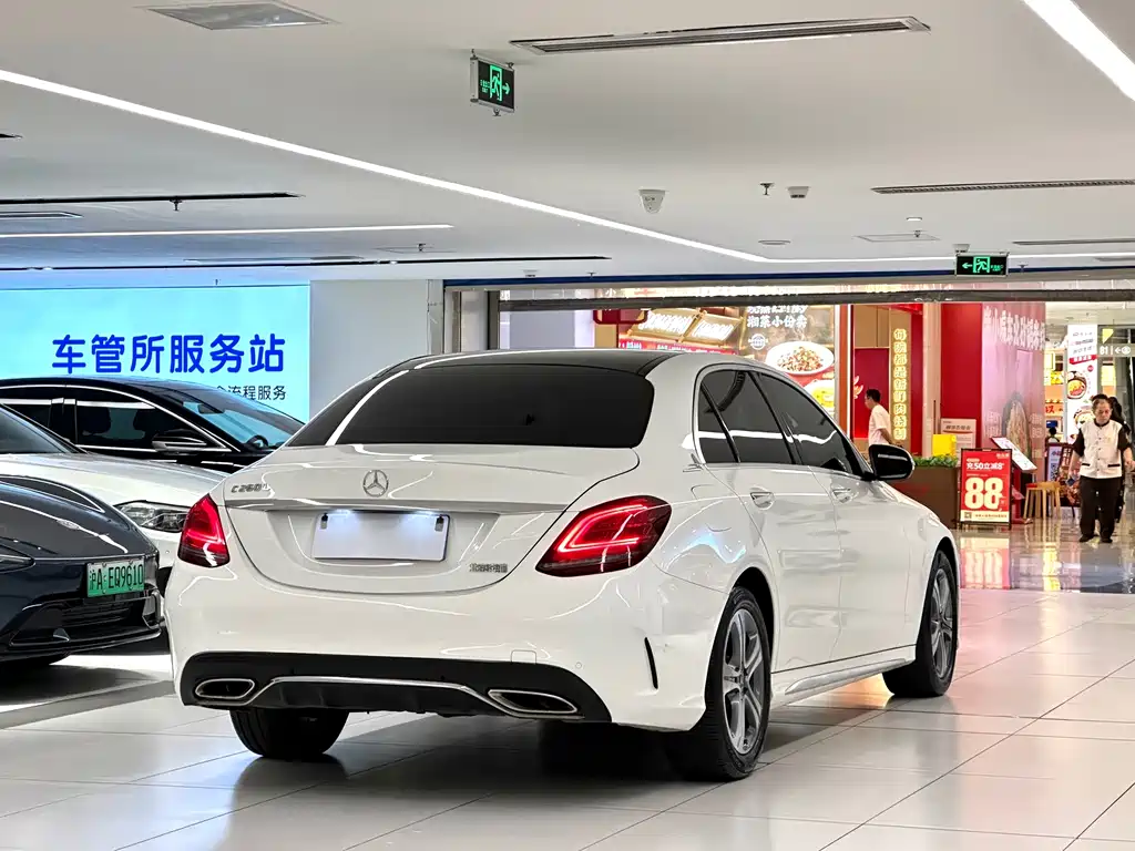 Mercedes-Benz C-Class 2019