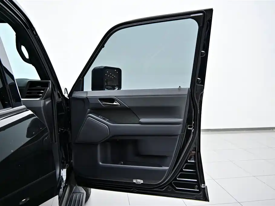 Lexus GX 2025 — фото 18
