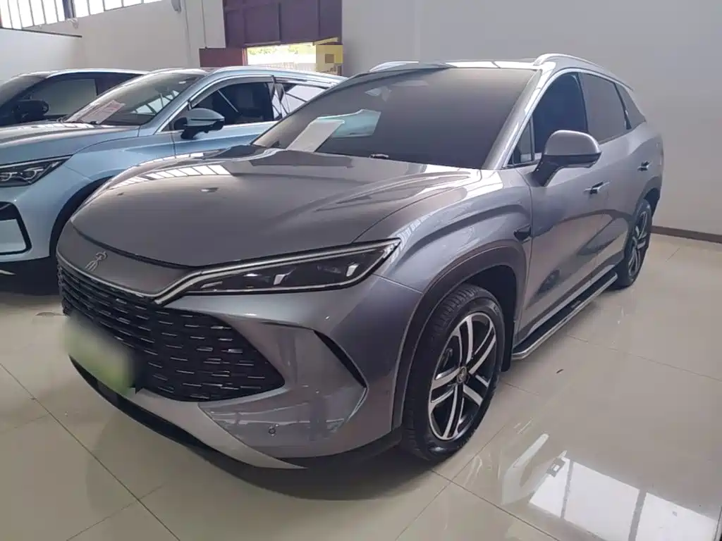 BYD L DM-i 2025 — фото 2