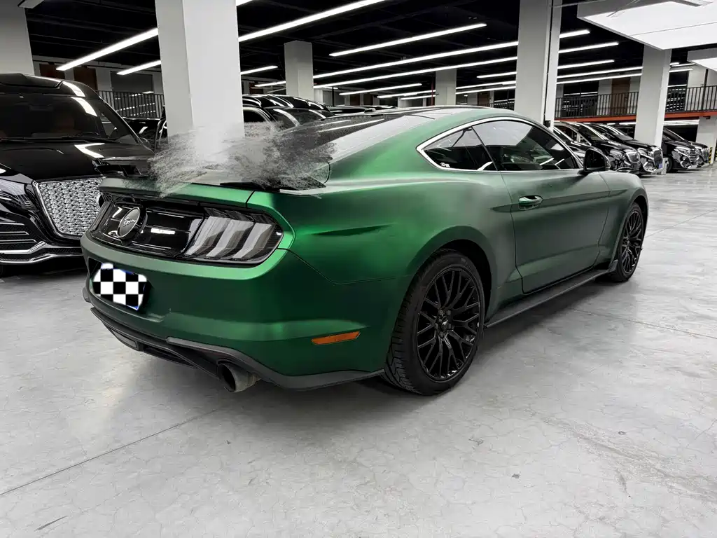 Ford Mustang 2020 — фото 12