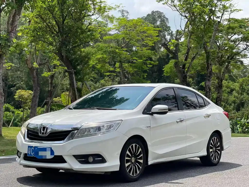 Honda Crider 2015