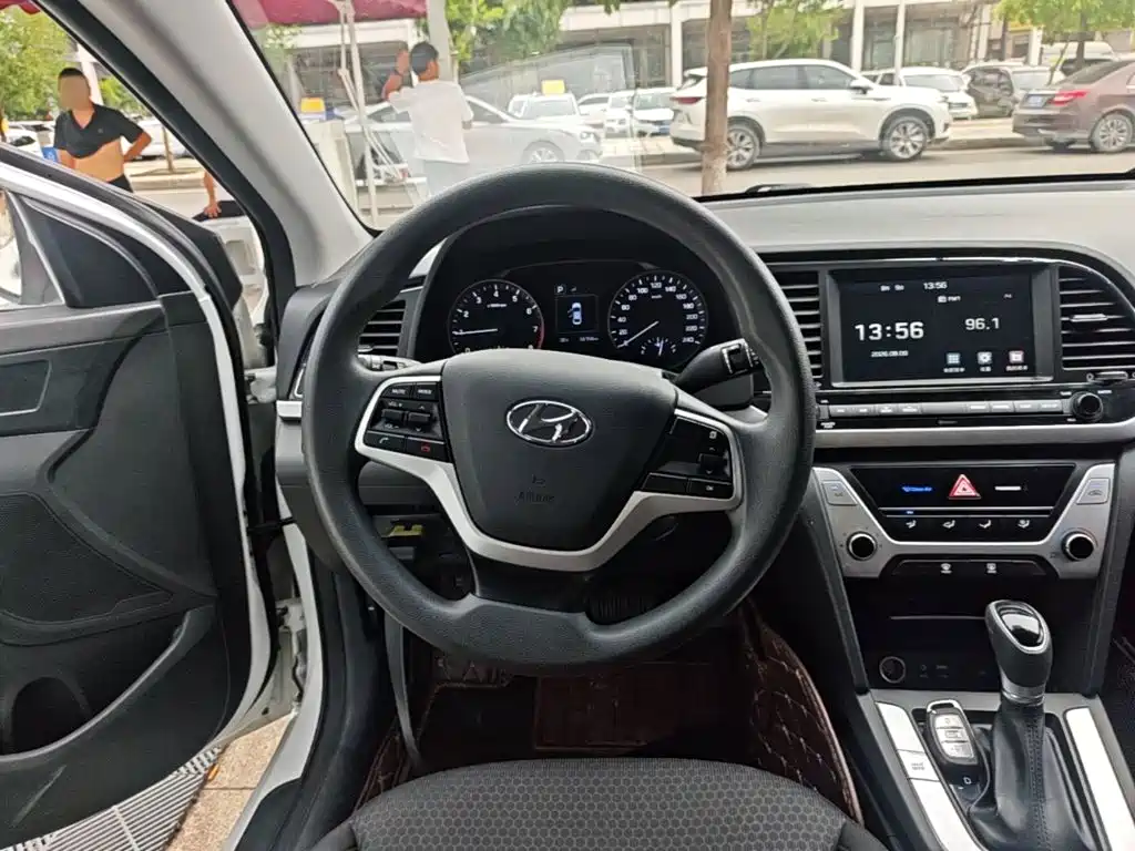 Hyundai Celesta 2018 — фото 11