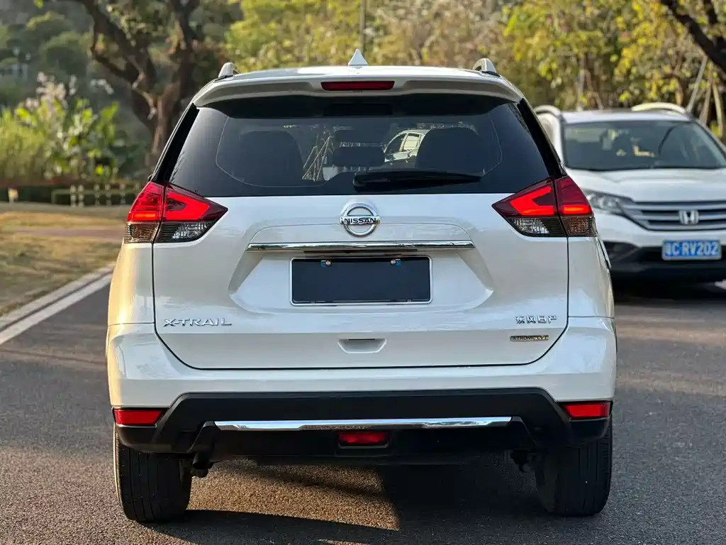 Nissan X-Trail 2020 — фото 8