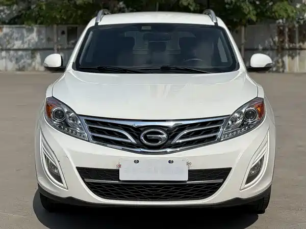 GAC Trumpchi GS5 2014