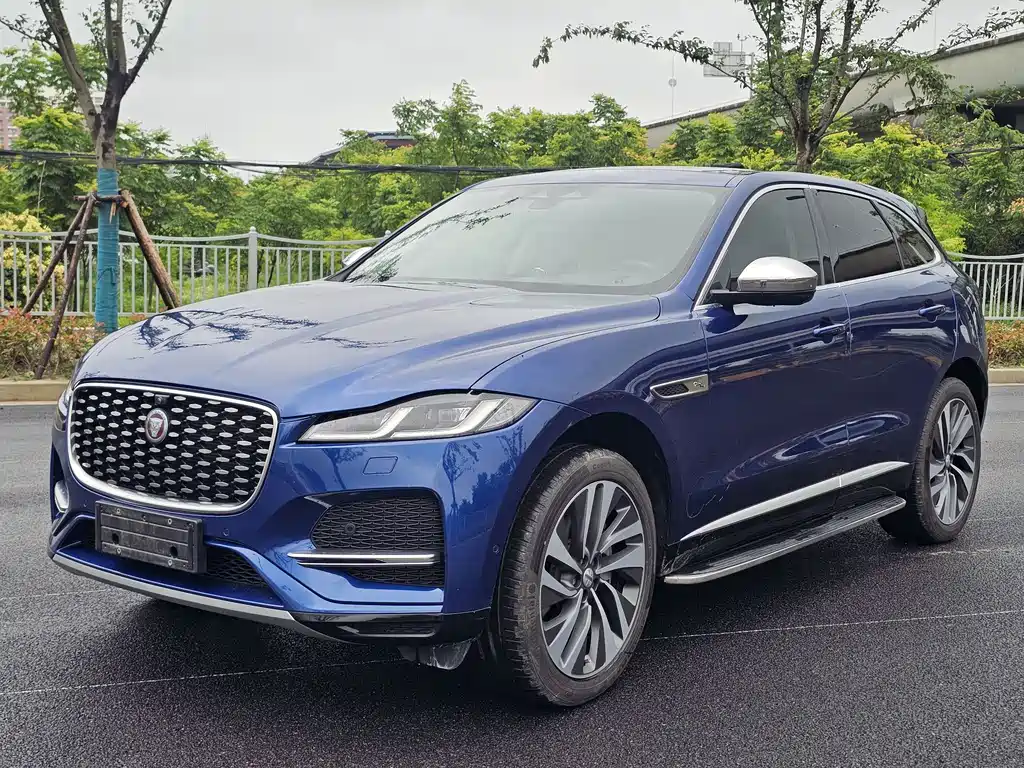 Jaguar F-PACE 2022