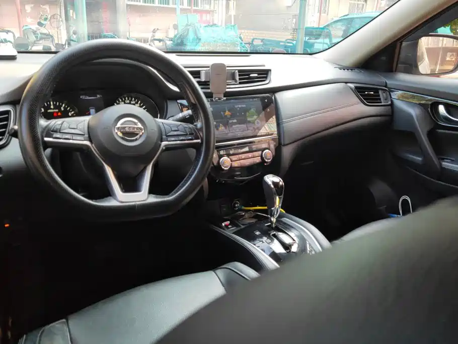 Nissan X-Trail 2020 — фото 12