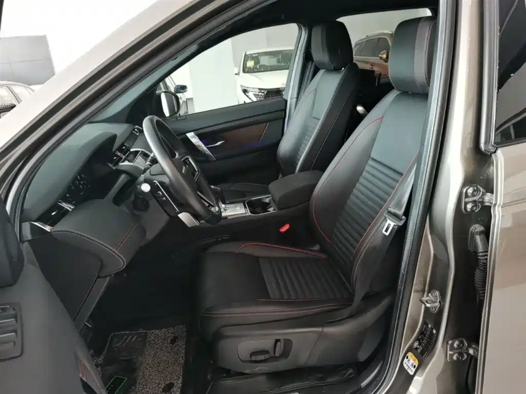 Land Rover Discovery Sport 2022 — фото 15